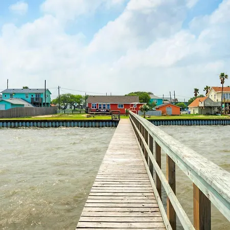Shore Thing By Avantstay Waterfront Retreat W Private Boat Dock